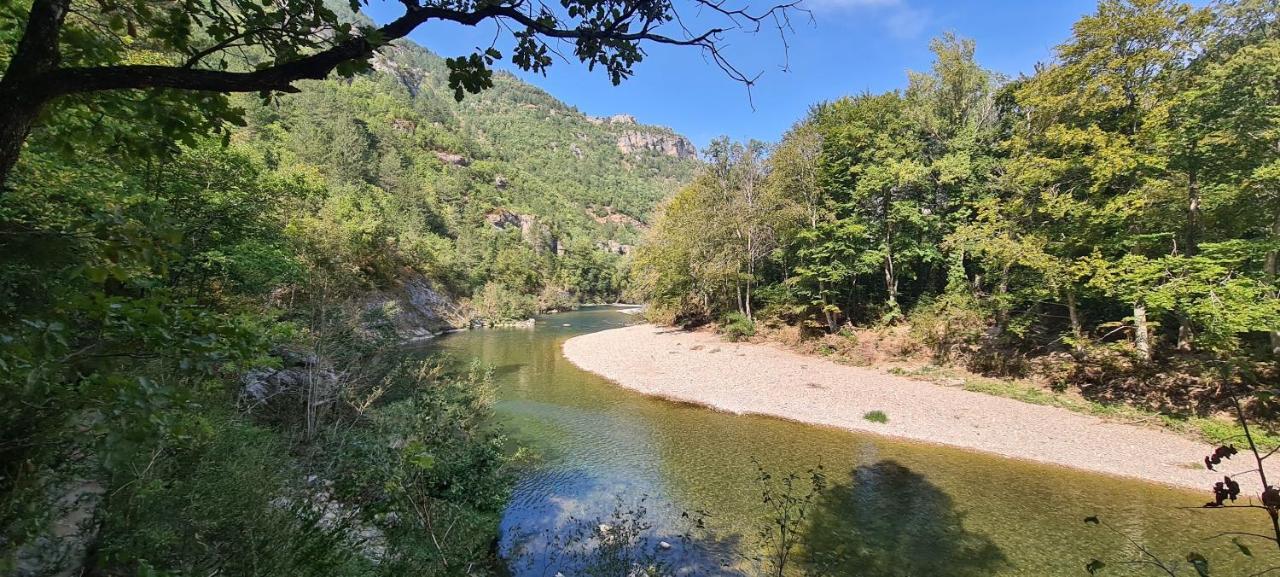 Gite La Cardabelle Ispagnac Exteriér fotografie